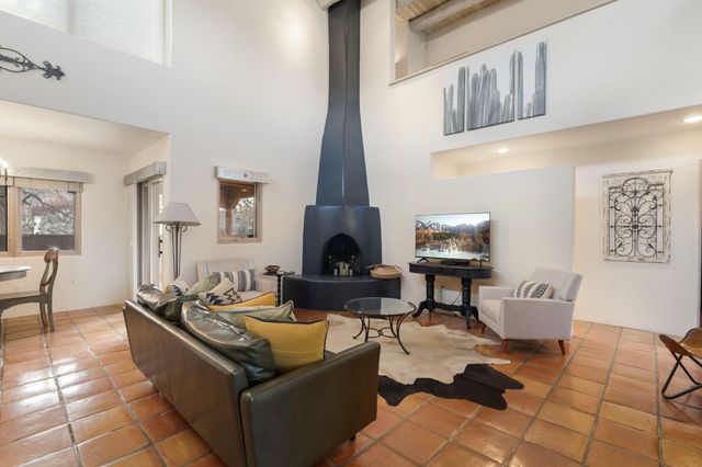 2708 Herradura Road UNIT C, Santa Fe, NM 87505