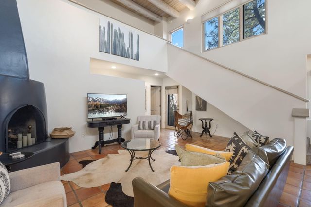 2708 Herradura Road UNIT C, Santa Fe, NM 87505