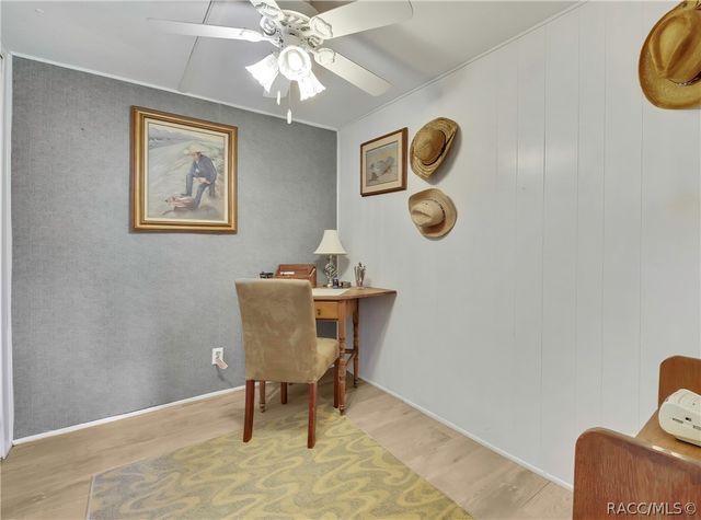 223 N Line Avenue, Inverness, FL 34450