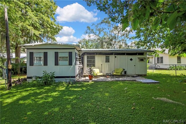 223 N Line Avenue, Inverness, FL 34450