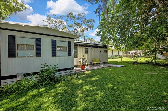 223 N Line Avenue, Inverness, FL 34450