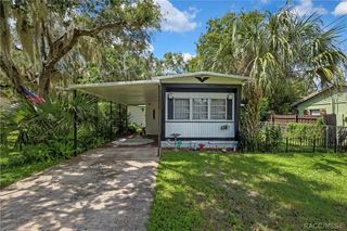 223 N Line Avenue, Inverness, FL 34450
