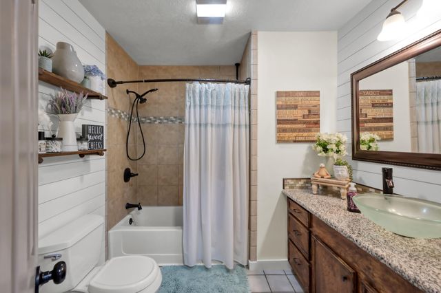 811 County Road 2267, Cleveland, TX 77327