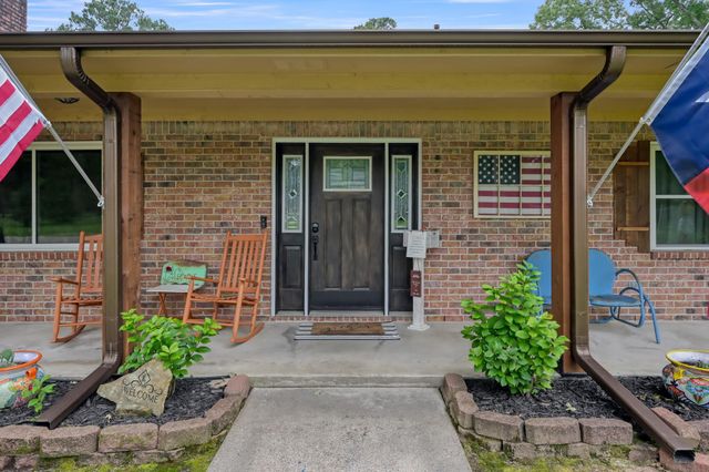 811 County Road 2267, Cleveland, TX 77327