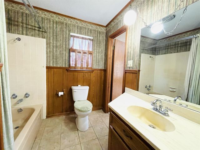 11700 Fm 642, Purdon, TX 76679