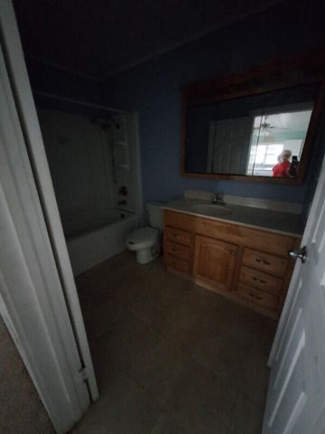 4642 Edwards Road, Fort Pierce, FL 34981