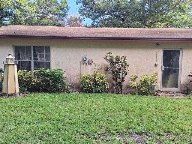 4642 Edwards Road, Fort Pierce, FL 34981