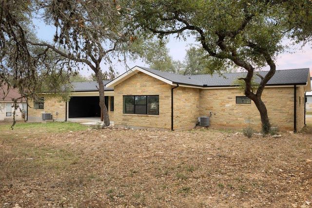 47 War Bonnet, Wimberley, TX 78676