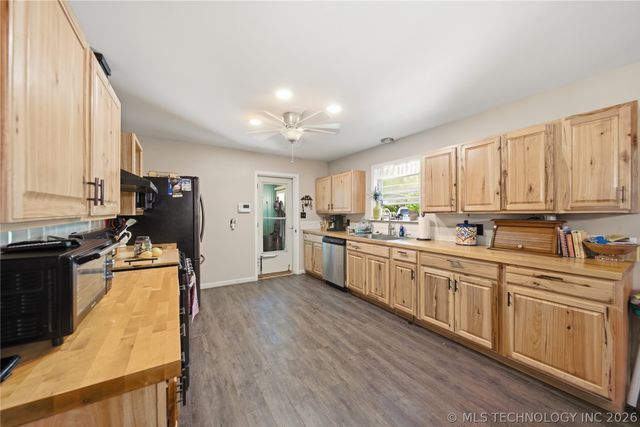 411 N Forest Street, Jenks, OK 74037