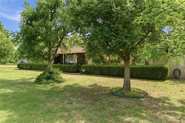 411 N Forest Street, Jenks, OK 74037
