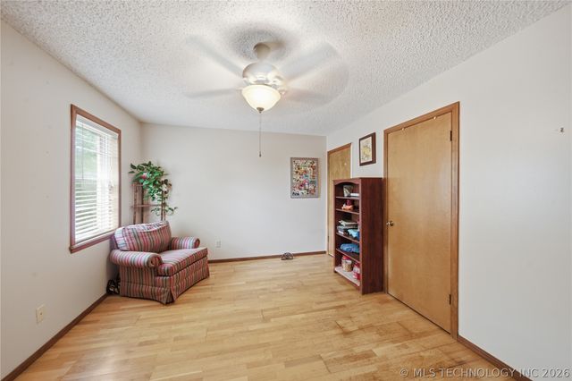 411 N Forest Street, Jenks, OK 74037
