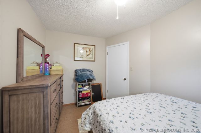 411 N Forest Street, Jenks, OK 74037