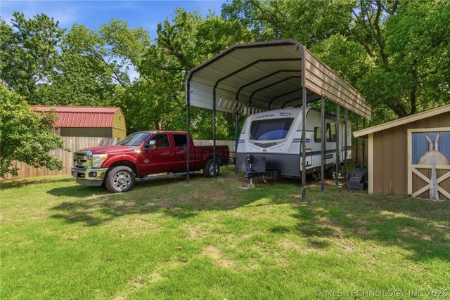 411 N Forest Street, Jenks, OK 74037