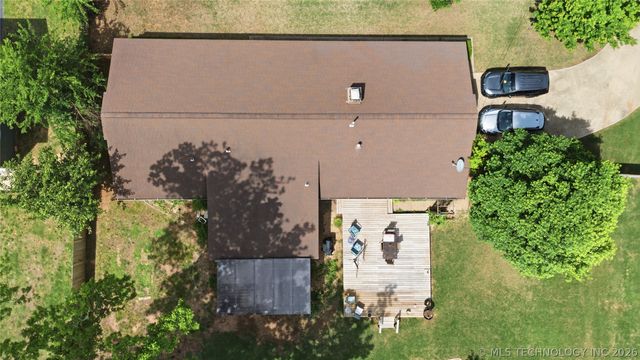 411 N Forest Street, Jenks, OK 74037