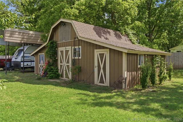 411 N Forest Street, Jenks, OK 74037
