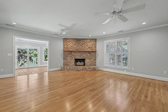 657 N Stiles Drive, Charleston, SC 29412