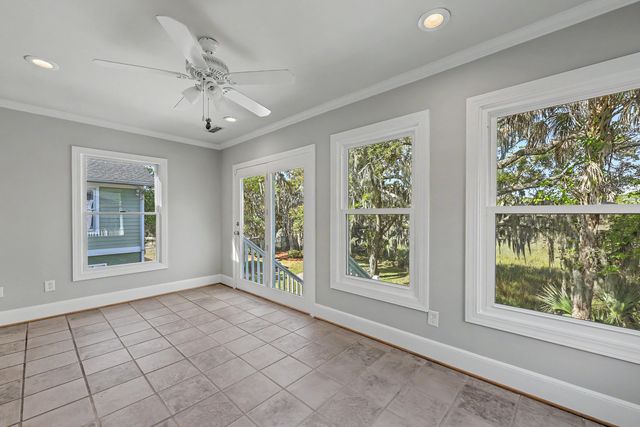 657 N Stiles Drive, Charleston, SC 29412