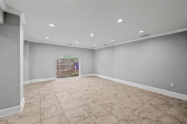 657 N Stiles Drive, Charleston, SC 29412