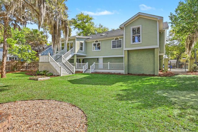 657 N Stiles Drive, Charleston, SC 29412
