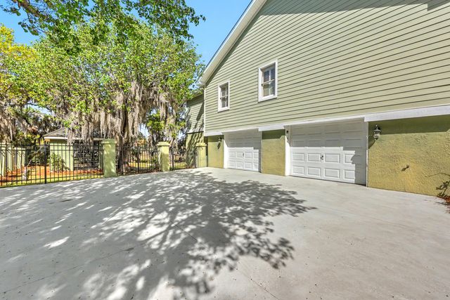 657 N Stiles Drive, Charleston, SC 29412
