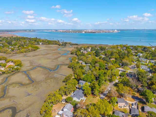 657 N Stiles Drive, Charleston, SC 29412