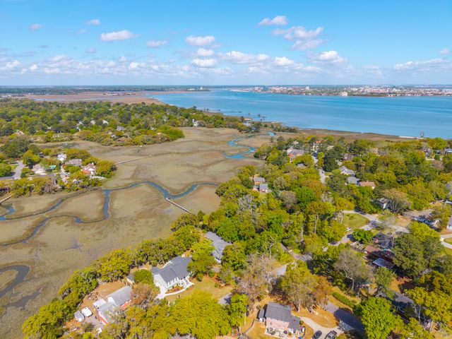 657 N Stiles Drive, Charleston, SC 29412