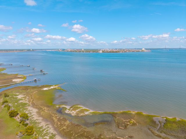 657 N Stiles Drive, Charleston, SC 29412