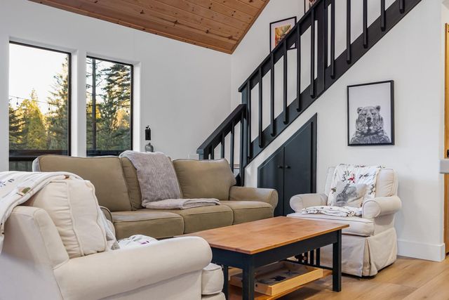 2729 Mokelumne Rd, Arnold, CA 95223