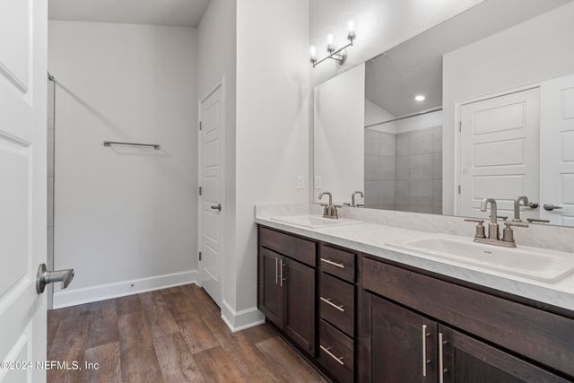 8135 ELSDON Street, Jacksonville, FL 32219