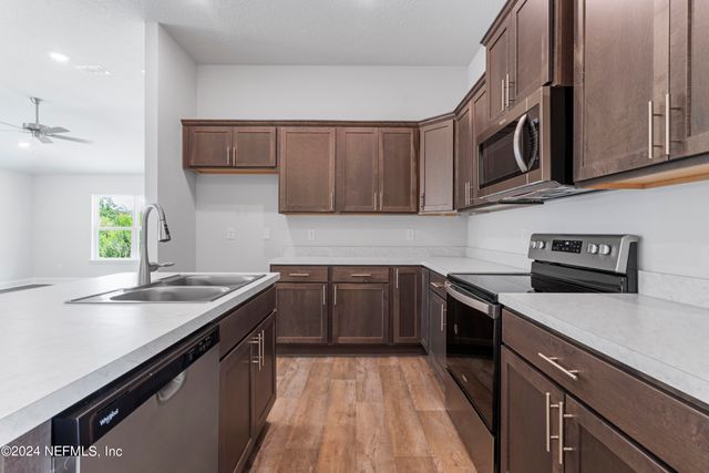 8135 ELSDON Street, Jacksonville, FL 32219