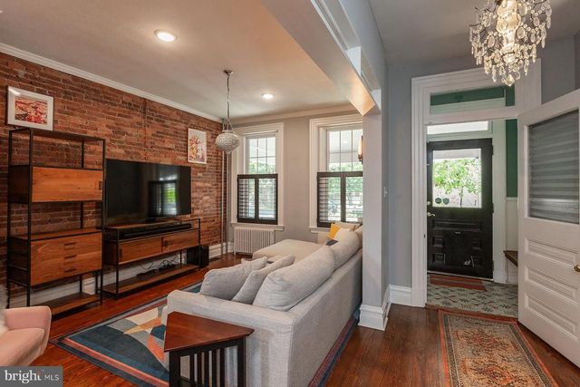 604 W CHESTNUT ST, Lancaster, PA 17603