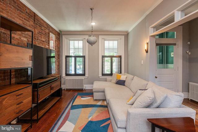 604 W CHESTNUT ST, Lancaster, PA 17603