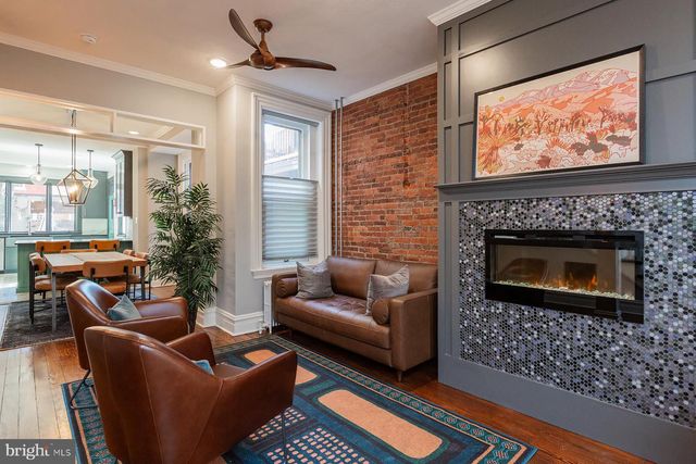 604 W CHESTNUT ST, Lancaster, PA 17603