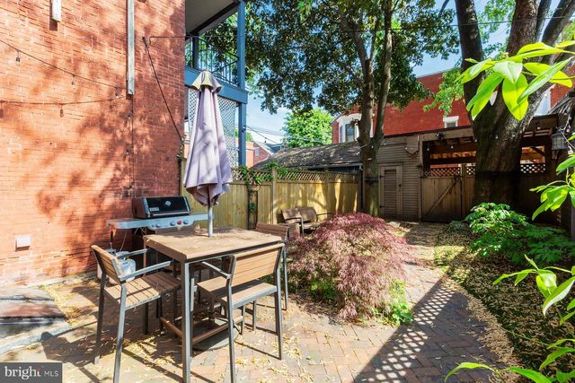 604 W CHESTNUT ST, Lancaster, PA 17603