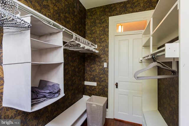 604 W CHESTNUT ST, Lancaster, PA 17603