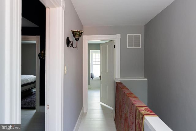 604 W CHESTNUT ST, Lancaster, PA 17603
