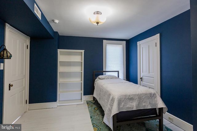 604 W CHESTNUT ST, Lancaster, PA 17603