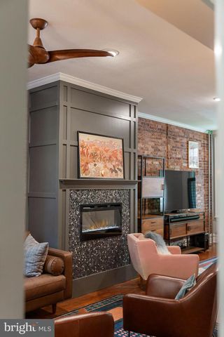 604 W CHESTNUT ST, Lancaster, PA 17603