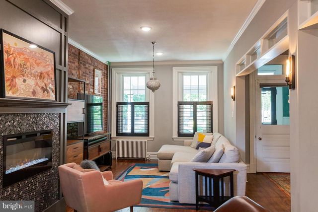 604 W CHESTNUT ST, Lancaster, PA 17603
