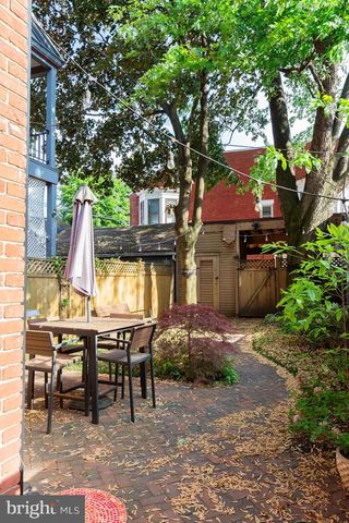 604 W CHESTNUT ST, Lancaster, PA 17603