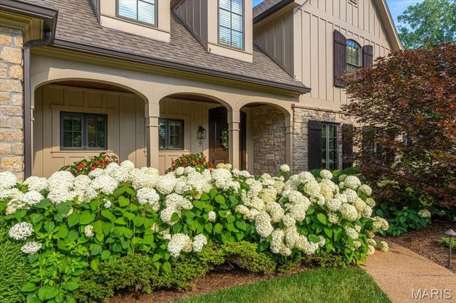 9 Lemp Road, Kirkwood, MO 63122