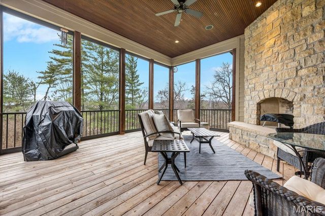 9 Lemp Road, Kirkwood, MO 63122