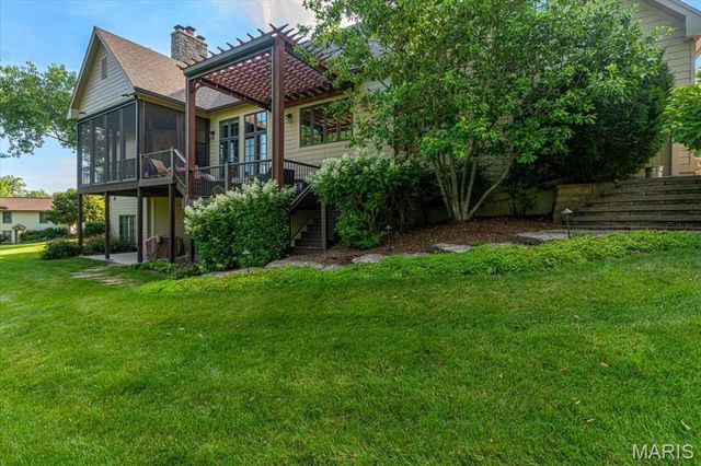 9 Lemp Road, Kirkwood, MO 63122