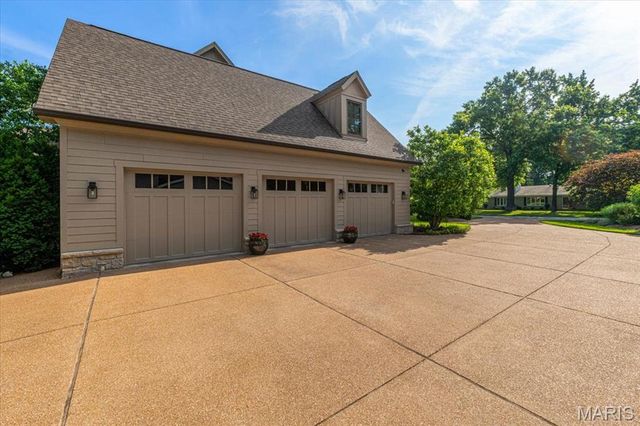 9 Lemp Road, Kirkwood, MO 63122