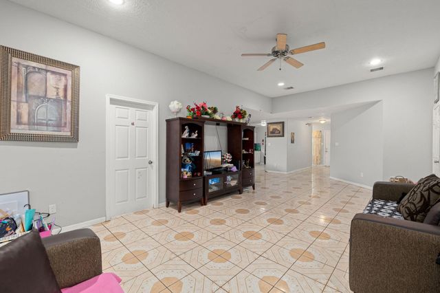 9708 Lockwood Drive, Houston, TX 77016