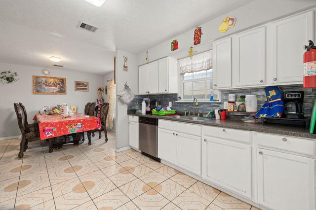 9708 Lockwood Drive, Houston, TX 77016