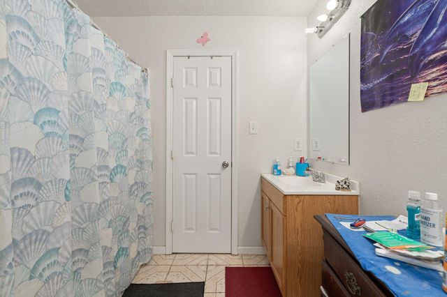 9708 Lockwood Drive, Houston, TX 77016