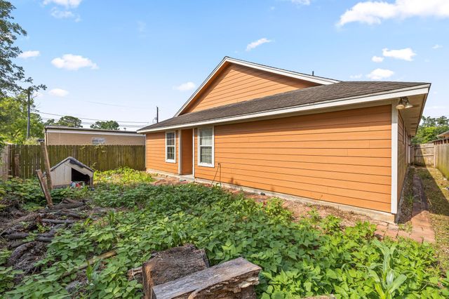 9708 Lockwood Drive, Houston, TX 77016