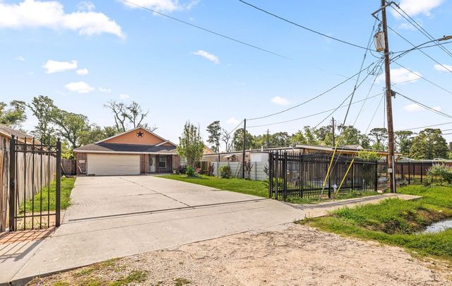 9708 Lockwood Drive, Houston, TX 77016