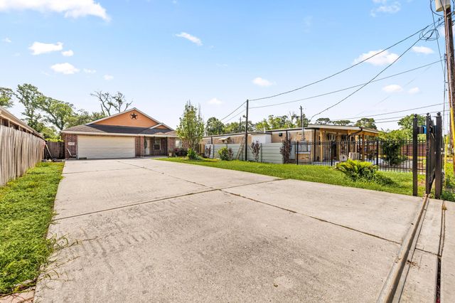 9708 Lockwood Drive, Houston, TX 77016
